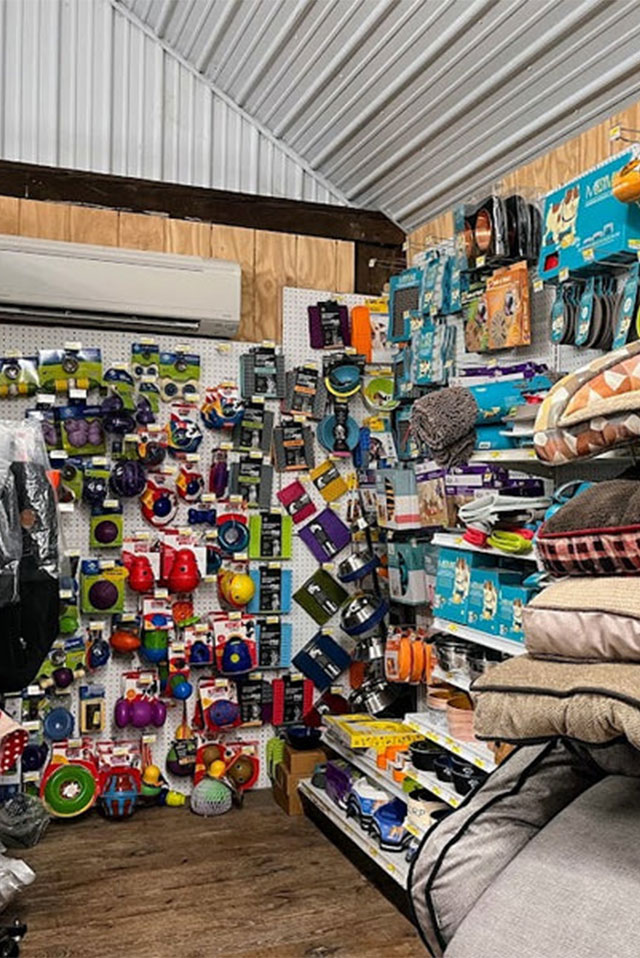 Pet Food and Supplies