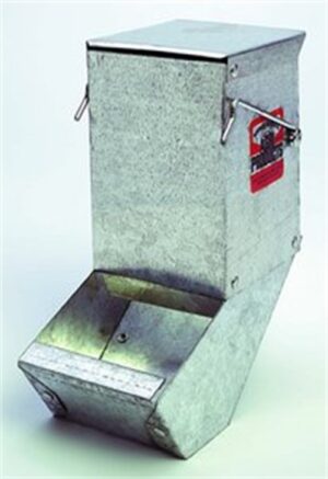 RABBIT FEEDER SOLID BOTTOM 3"