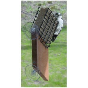 SUET WINDOW FEEDER W PROP